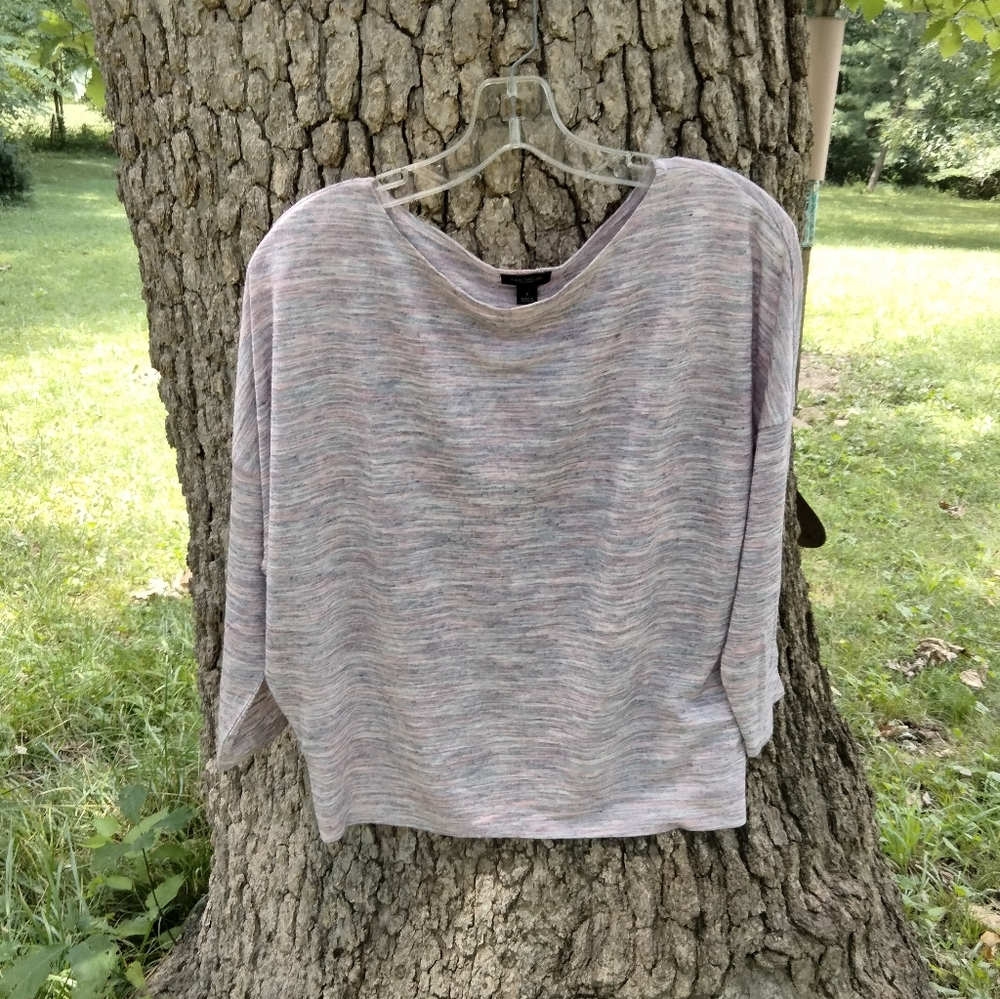 ⬇️ Price Drop!⬇️ Anne Taylor Factory Dolman Sleeve Tee-shirt in size S